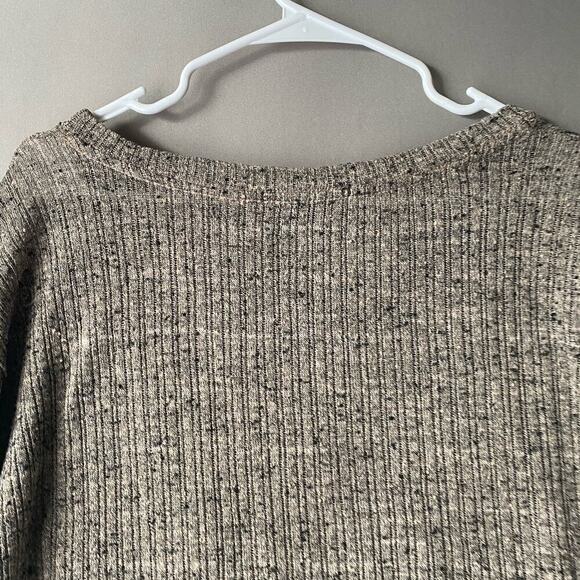 Forever 21 sz M thin knit gray cropped top - Picture 9 of 10
